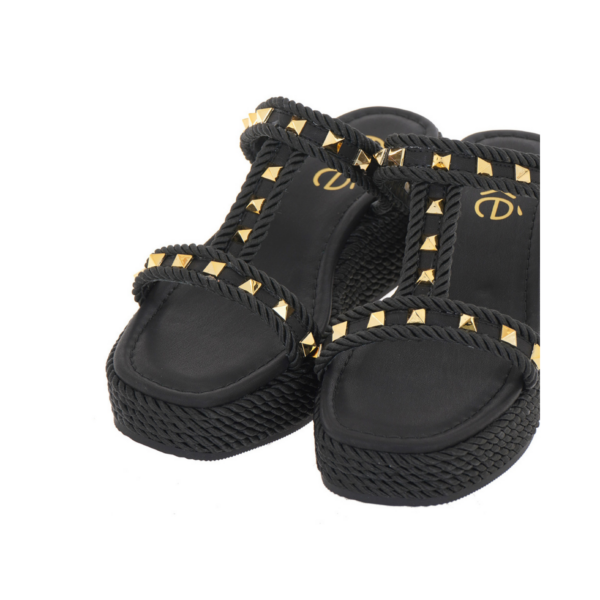 EXE24S119BLK4.png Wichita B