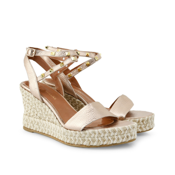 TM23S688GLD2.png Marsala G