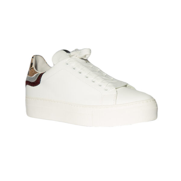 Celeste Wht